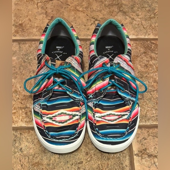 Twisted X Shoes - Twisted X women’s Hooey Loper shoes size 8.5